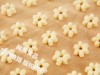 Easy for eat baby puffs with flowers shape for imagimation