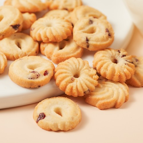 Hot selling snack, cranberry cookies with crispy and delicious
