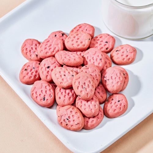 Halal certified Baby Strawberry biscuits From the Professional Baby snack Manufacturer in China