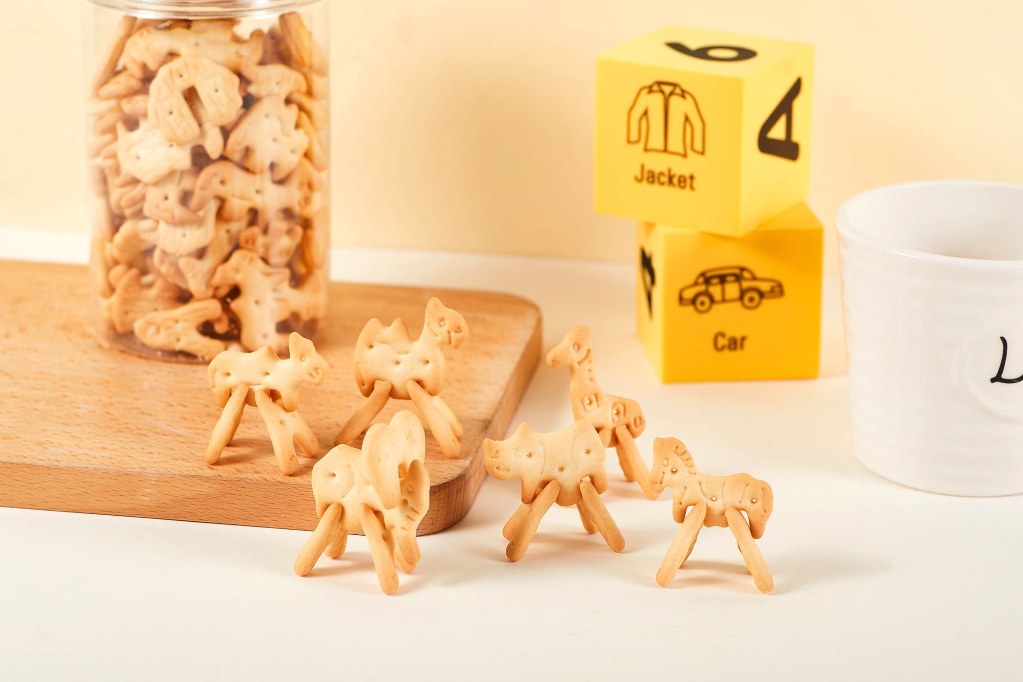 Delicious and Funny OEM flavor Jigsaw Puzzle Biscuit for Children