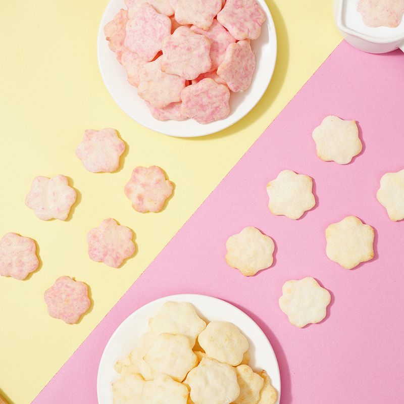 Halal Flower shape Juice Rice Cracker with High Quality raw materials and Pure Juice